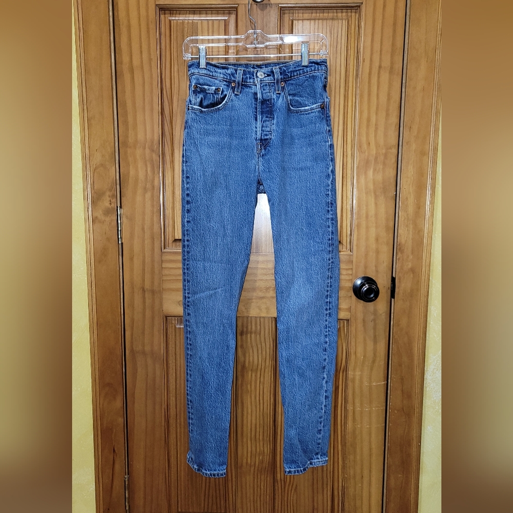 Levi’s 501 Denim Button-Fly Blue Jeans W27 L32